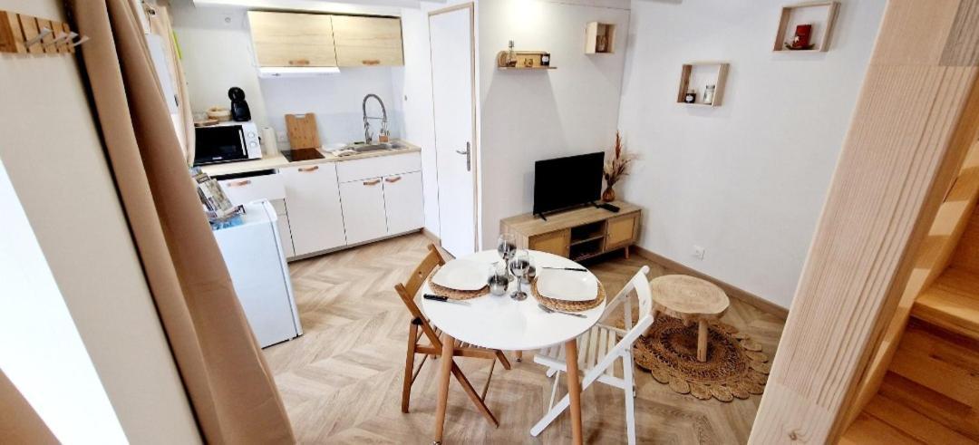 Lamaisonnette 500M Plage Juno Beach Bernières-sur-Mer 외부 사진