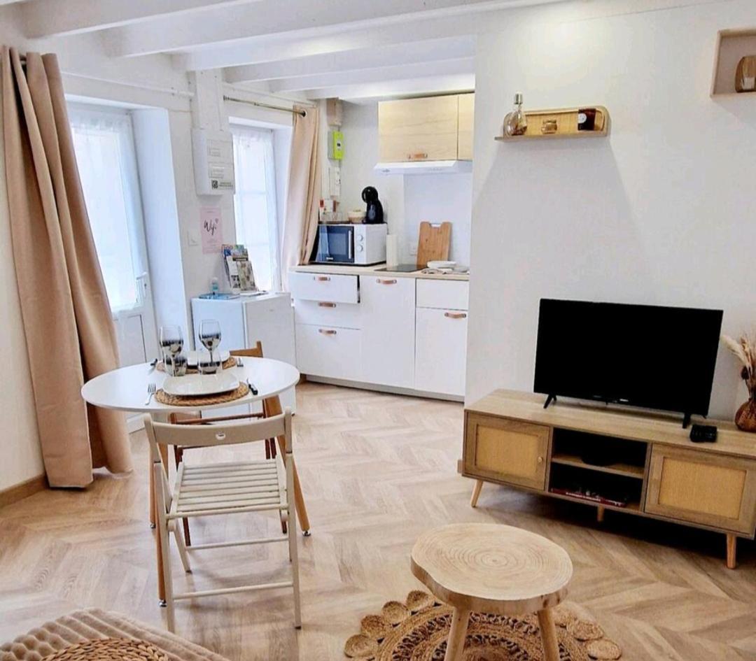 Lamaisonnette 500M Plage Juno Beach Bernières-sur-Mer 외부 사진